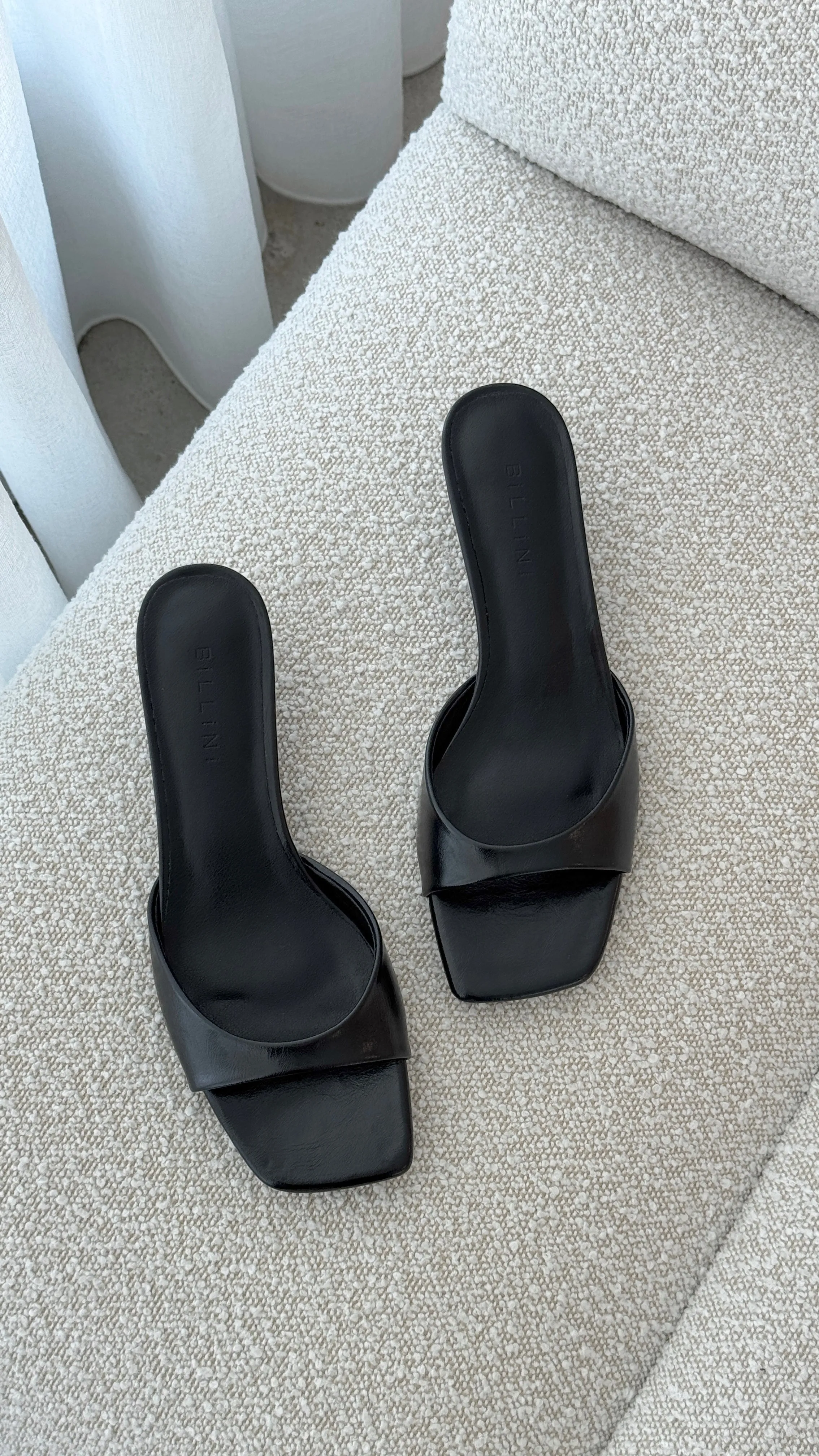 Blossom Heels - Black Shine
